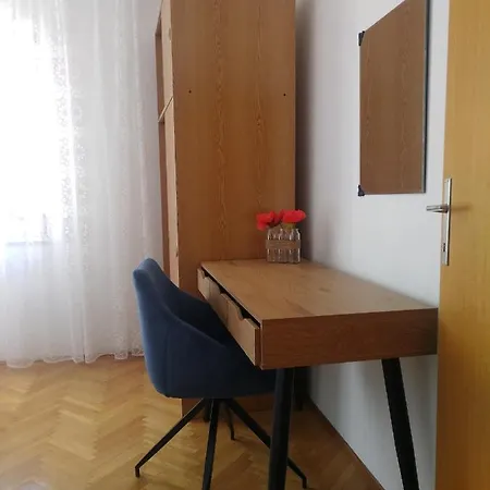 Apartment Apartman Nevija Novi Vinodolski