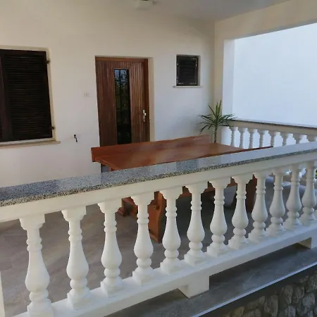 Apartment Apartman Nevija *